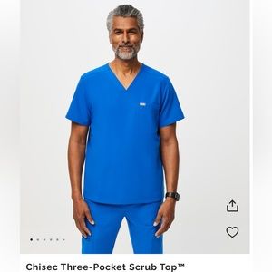 Men’s large figs scrub top.